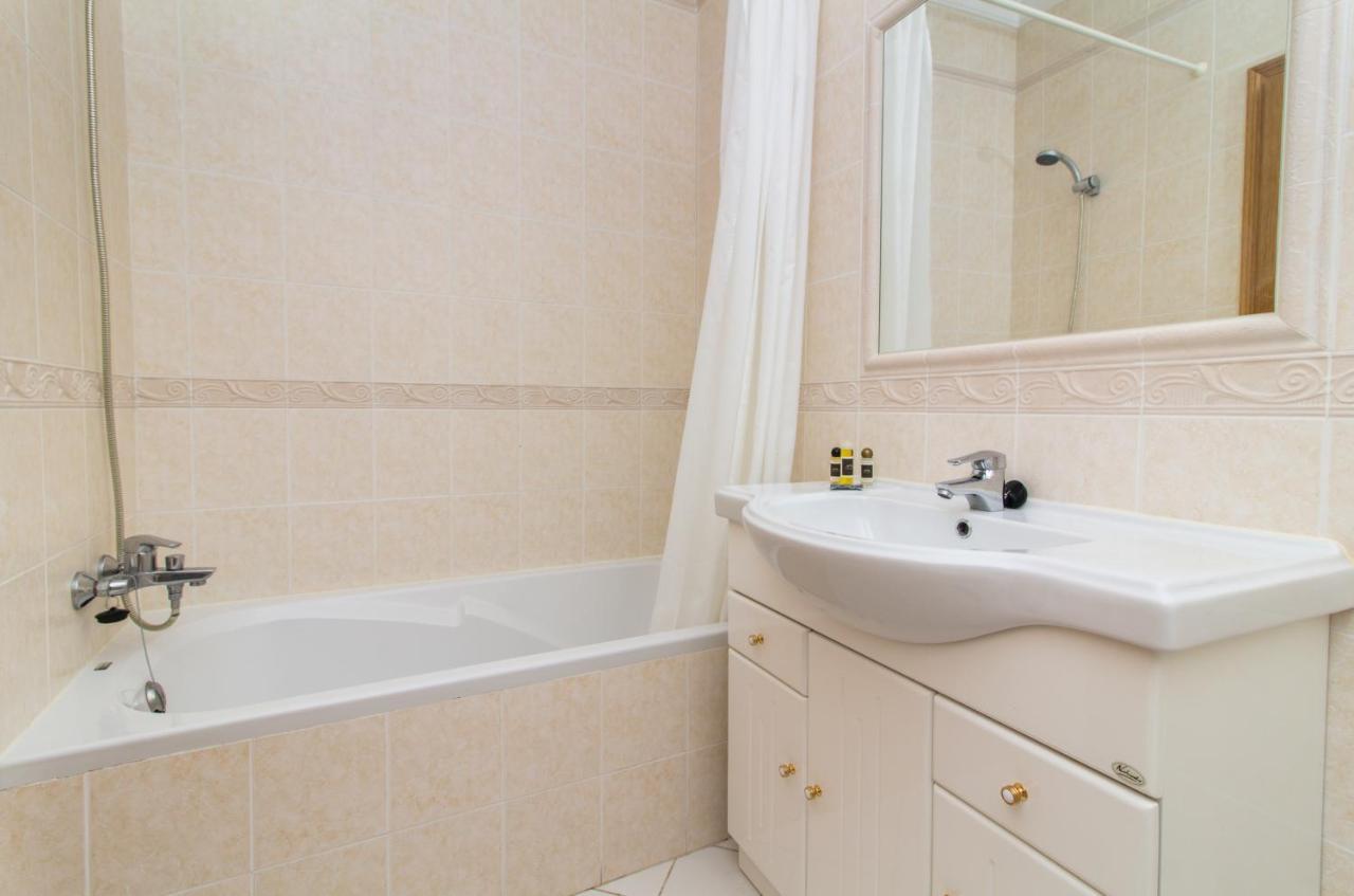 Oura Sunrise Iii - Sea View & Oura Beach & Top Location Appartement